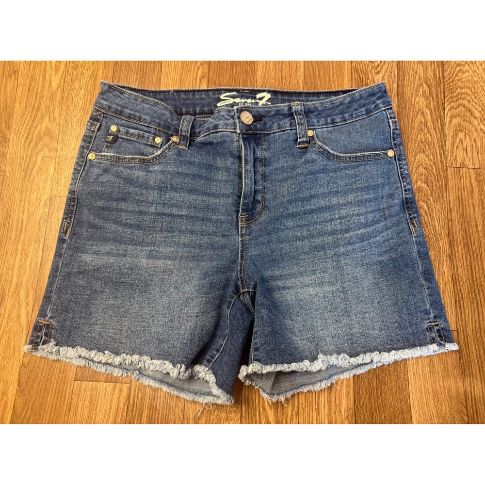 Seven7 Weekend Short Womens 8 Blue Denim Raw Hem Mid Rise OLAF MY3317DE24